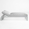 Cama de diseño Chill Dna reclinable para exterior de Gandia Blasco.