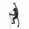 Aplique pared Monkey outdoor brazo derecho en color negro.