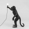 Lámpara suelo Monkey Standing color negro de Seletti para exterior