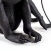 Lámpara sobremesa de resina Monkey Standing color negro de Seletti para exterior