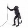 Lámpara suelo Monkey Standing color negro de Seletti para exterior