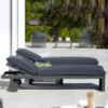 Tumbona DNA reclinable para exterior de Gandia Blasco. Tumbonas de diseño.