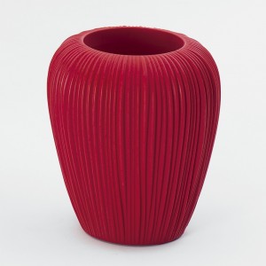 Macetero Skin. Diseño elegante ideal para jardines y terrazas de Myyour.