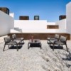 Sillón apilable de exterior Stack de Gandia Blasco. Moderno y elegante.