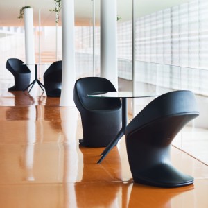 Silla Ufo para espacios Exteriores Diseñada por Eugeni Quitllet | Vondom