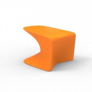 Taburete Bajo Wing Fabricado en Resina con Luz Led Interior | Vondom
