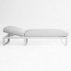 Cama de diseño Chill Flat reclinable para exterior de Gandía Blasco