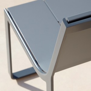 Silla Flat de Gandía Blasco. Cómoda silla de diseño para exteriores.