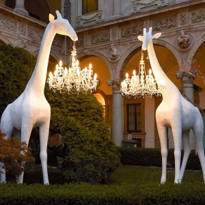 Lámpara de pie Giraffe in Love XL Outdoor Qeeboo