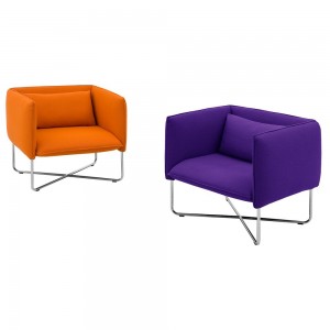 Butaca cómoda Groove para salón de Softline. Muebles de diseño nórdico.