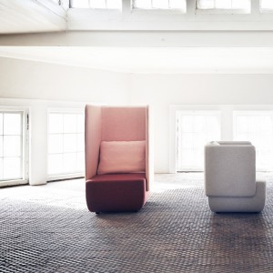 Butaca combinable Opera para salón de Softline. Sillones y butacas de diseño.