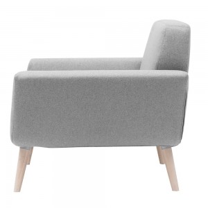Butaca cómoda y compacta Scope para salón de Softline. Butacas, sillones y sofás.