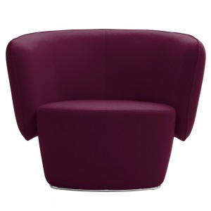 Butaca cómoda y acolchada Venice para salón de Softline. Butacas y sillones.