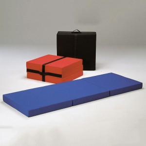 Pouf Handy de Softline para dormitorio infantil. Complementos de diseño nórdico.