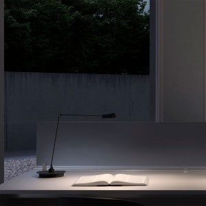 Lámpara sobremesa  Daphine Cloe de Lumina. Lámparas modernas de diseño.