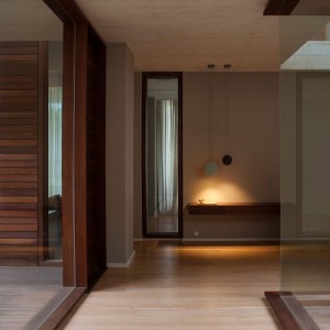 Lámpara colgante de diseño Cosmos de Vibia. Tienda online luminaria moderna.
