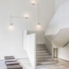Lámpara minimalista de aplique Structural de Vibia. Luminaria moderna.