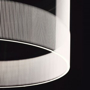 Lámpara techo Guise de Vibia. Tienda online de lámparas para interiores.