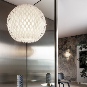 Lámpara suspendida Charlotte Globe. Iluminación para interiores Slamp.