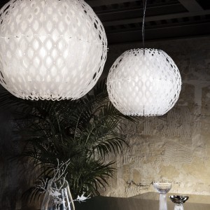 Lámpara suspendida Charlotte Globe. Iluminación para interiores Slamp.