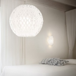 Lámpara de pared o techo Charlotte de Slamp. Diseño práctico y elegante.