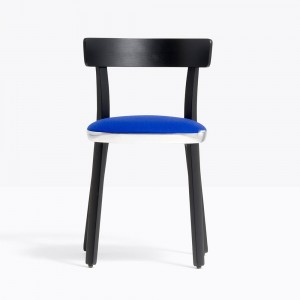 Silla Folk de Pedrali. Sillas de diseño italiano. Sillas de madera modernas.