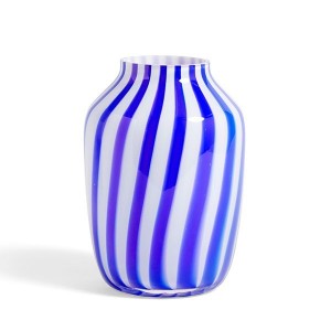 Florero Juice Vase de Hay. Diseño de omplementos originales para el hogar.
