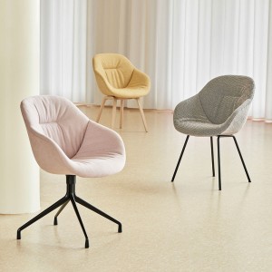 Silla AAC 123 tapizado soft de Hay. Silla nórdica tapizada.