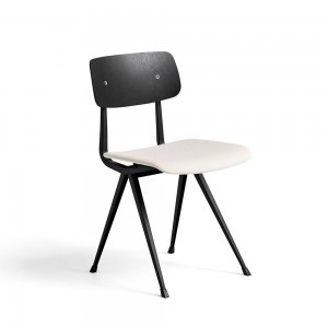 Silla Result asiento tapizado Hay. Silla nórdica tapizada. Sillas de diseño.