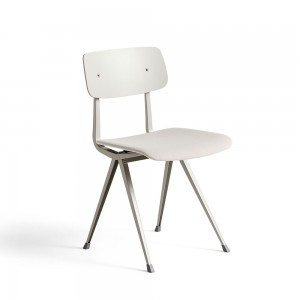 Silla Result asiento tapizado Hay. Silla nórdica tapizada. Sillas de diseño.