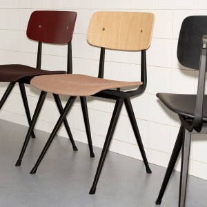Silla Result asiento tapizado Hay. Silla nórdica tapizada. Sillas de diseño.