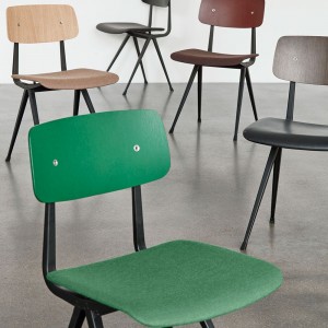 Silla Result asiento tapizado Hay. Silla nórdica tapizada. Sillas de diseño.