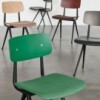 Silla Result asiento tapizado Hay. Silla nórdica tapizada. Sillas de diseño.