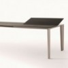 Mesa Skin Extensible Desalto. Mesa moderna apta para interiores y exteriores.