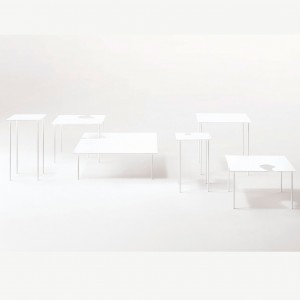Mesa Auxiliar Softer Than Steel Desalto. Mesas de complemento de hogar.