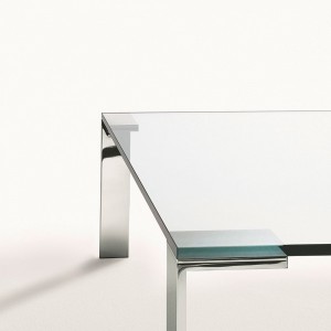Mesa Auxiliar Liko Glass Desalto. Mesa centro o lateral de diseño italiano.