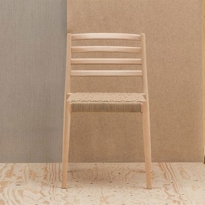 Silla Lake SI-0653 Andreu World. Diseño contemporáneo para interior.
