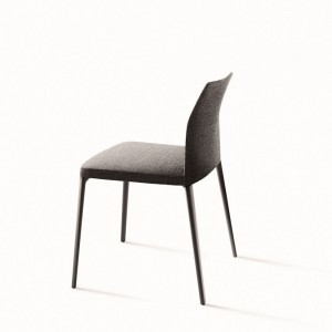 Silla Nara de Desalto. Muebles de diseño italiano. Sillas y taburetes.
