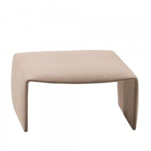 Reposapiés tapizado Alya RS-1528 de Andreu World para interiores.