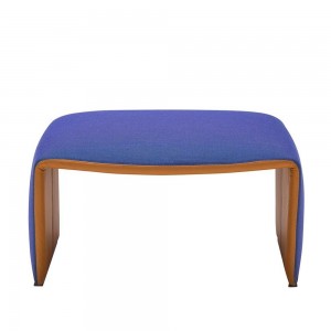 Pouf tapizado Alya RS-1529 Andreu World para interiores. Diseño moderno.