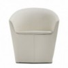 Butaca New Brandy de Andreu World. Diseño moderno ideal para interiores.