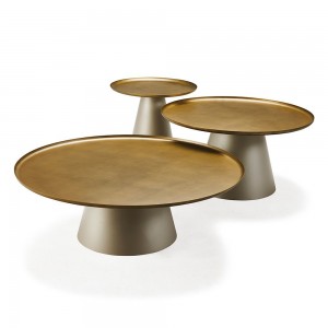 Mesa auxiliar Amerigo de Cattelan Italia. Mesa auxiliar con diseño moderno y elegante.