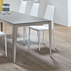 Mesa Dom Extensible Cristal de Ingenia. Mesas extensibles de comedor de diseño.