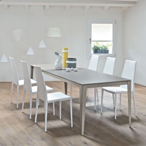 Mesa Dom Extensible Cristal de Ingenia. Mesas extensibles de comedor de diseño.