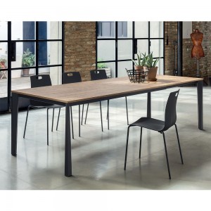 Mesa de melamina de diseño Prisma para salón de Ingenia.