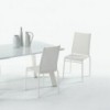 Silla Liú de Ingenia. Sillas apilables modernas. Sillas de cocina y comedor.