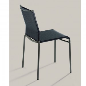 Silla Liú de Ingenia. Sillas apilables modernas. Sillas de cocina y comedor.