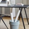 Mesa rectangular Loop Stand de comedor de Hay. Mesa moderna muy elegante.