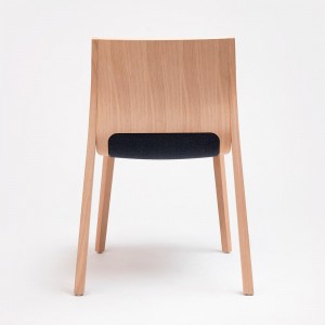 Silla de madera Silu Combi de Ondarreta. Sillas modernas.