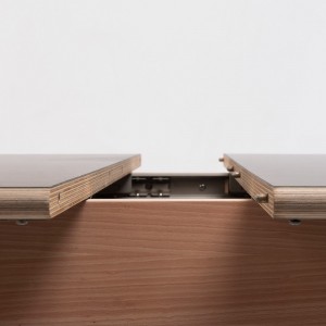 Mesa extensible Mikado de Ondarreta. Mobiliario de diseño. Mesas extensibles.